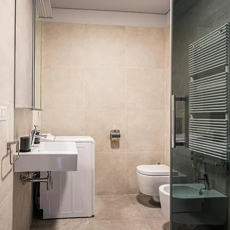 Hostmate - - Freguglia's - Guastalla Milano